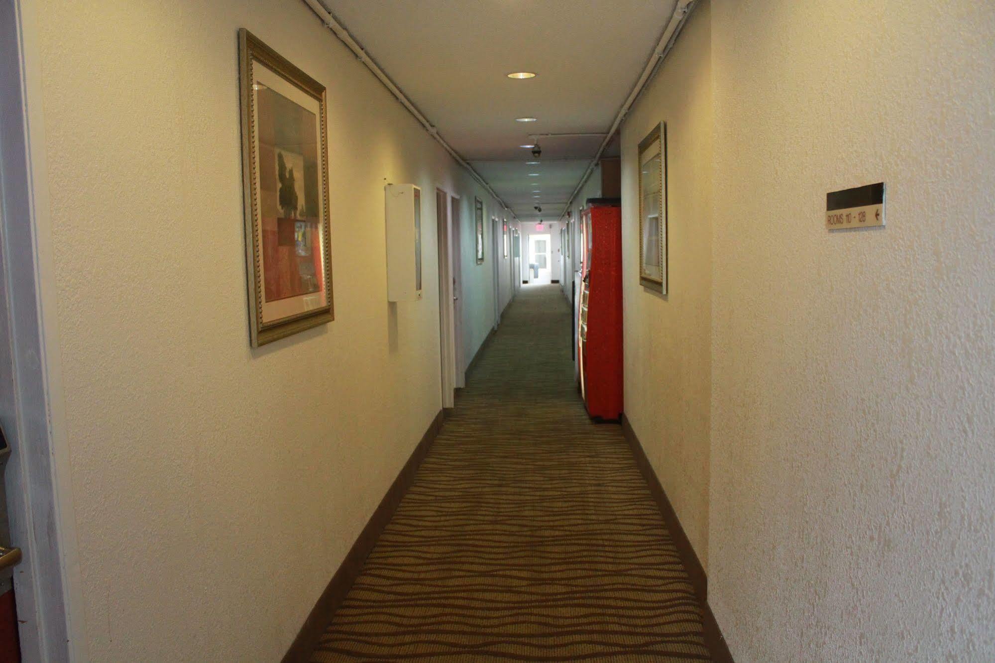 Royal Inn Mount Vernon Extérieur photo